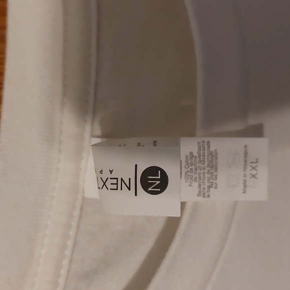 Oil market shirt - Picture 3 of 3